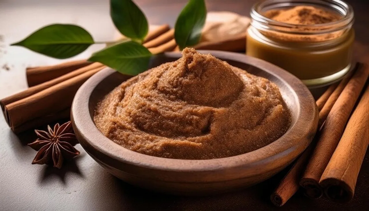 Cinnamon Stick DIY Face Mask 4