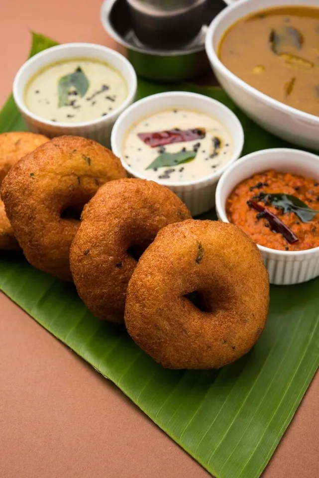 Crispy Uzhunnu Vada 1