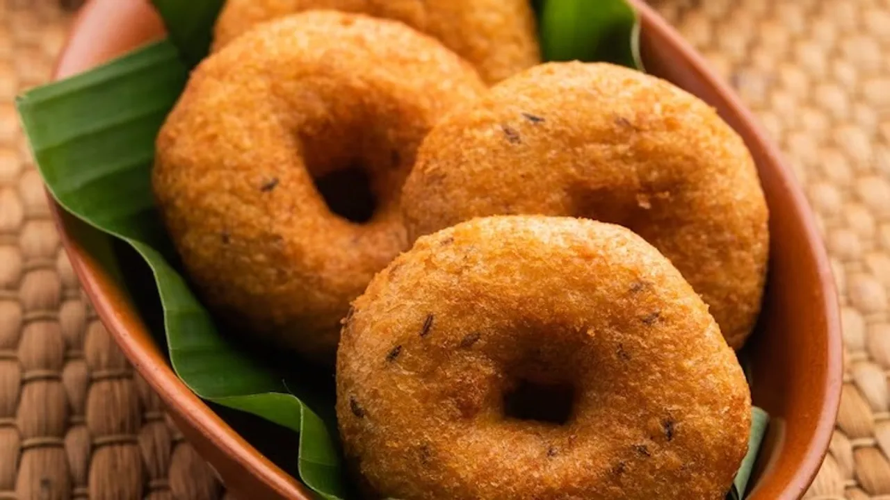 Crispy Uzhunnu Vada FI