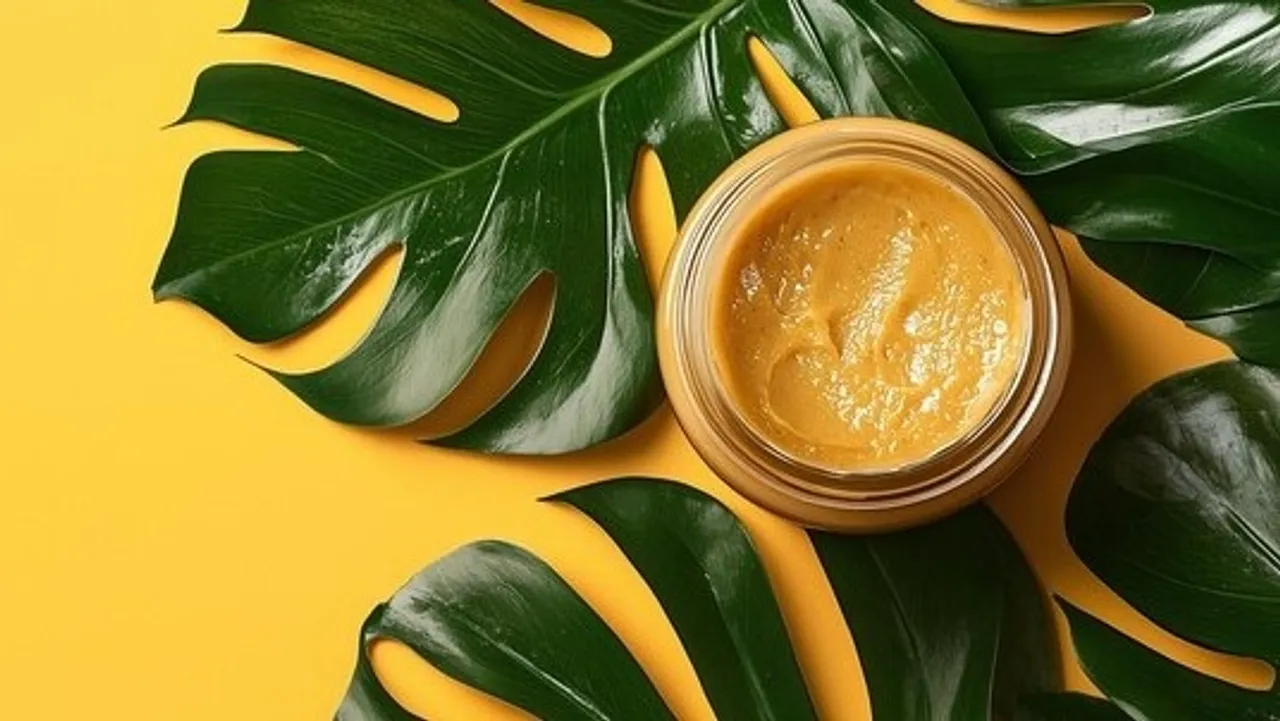 Herbal Hair Dye With Turmeric 2