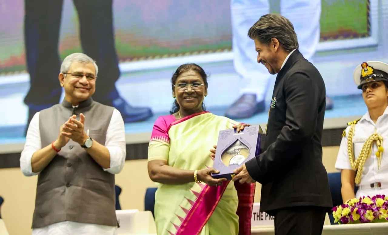 Mohanlal Dadasaheb Phalke Award 10