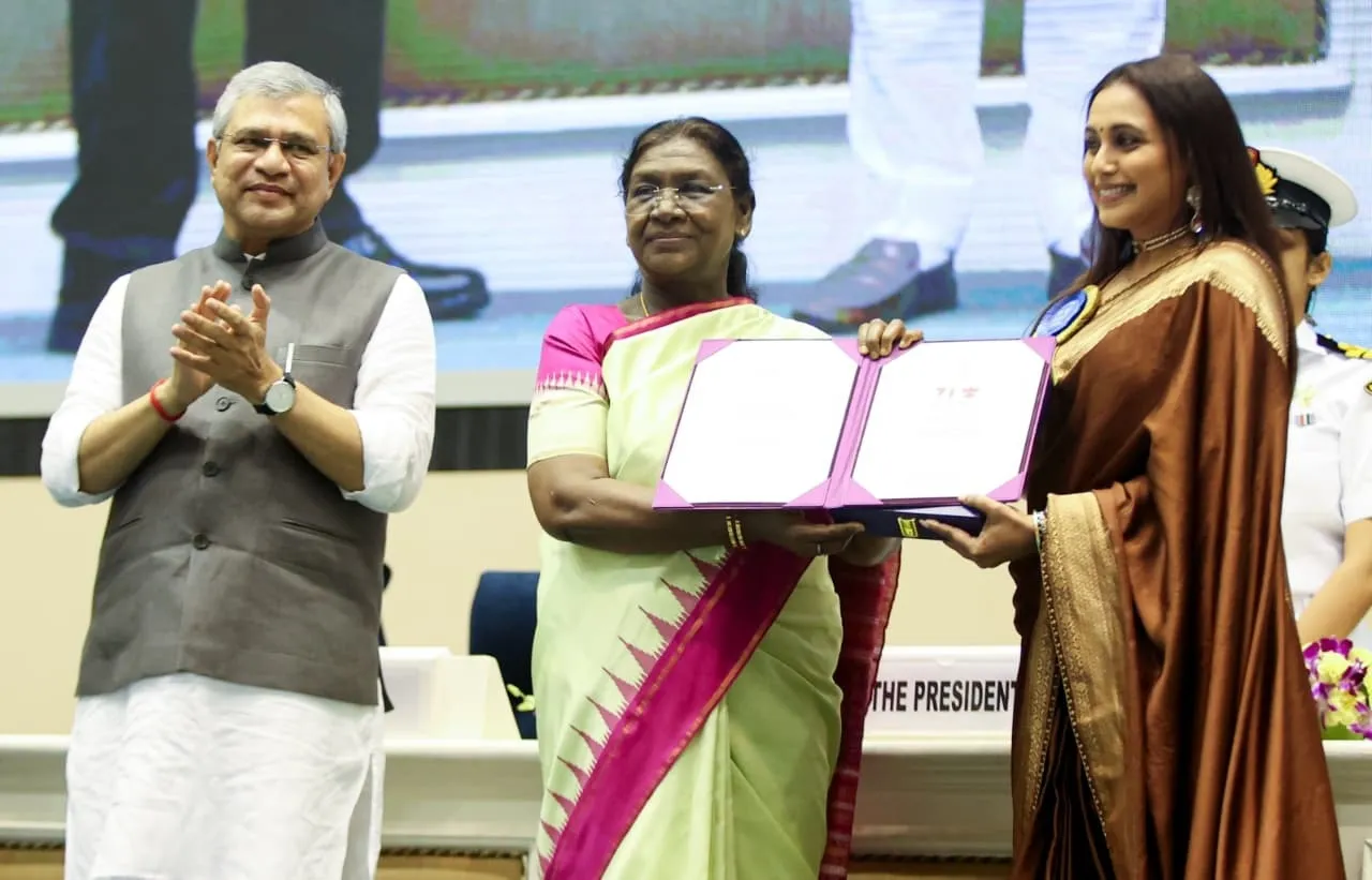 Mohanlal Dadasaheb Phalke Award 9