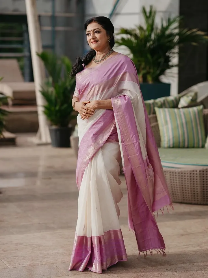 Parvathy Jayaram 3