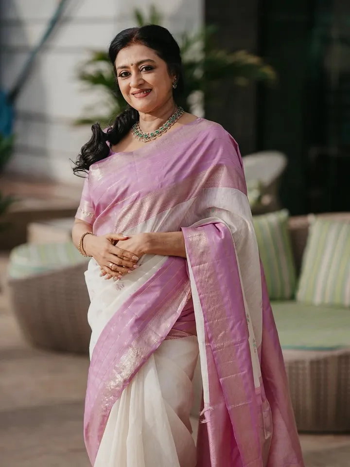 Parvathy Jayaram 4