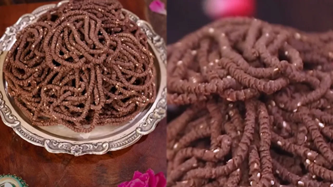 Ragi Murukk Recipe FI