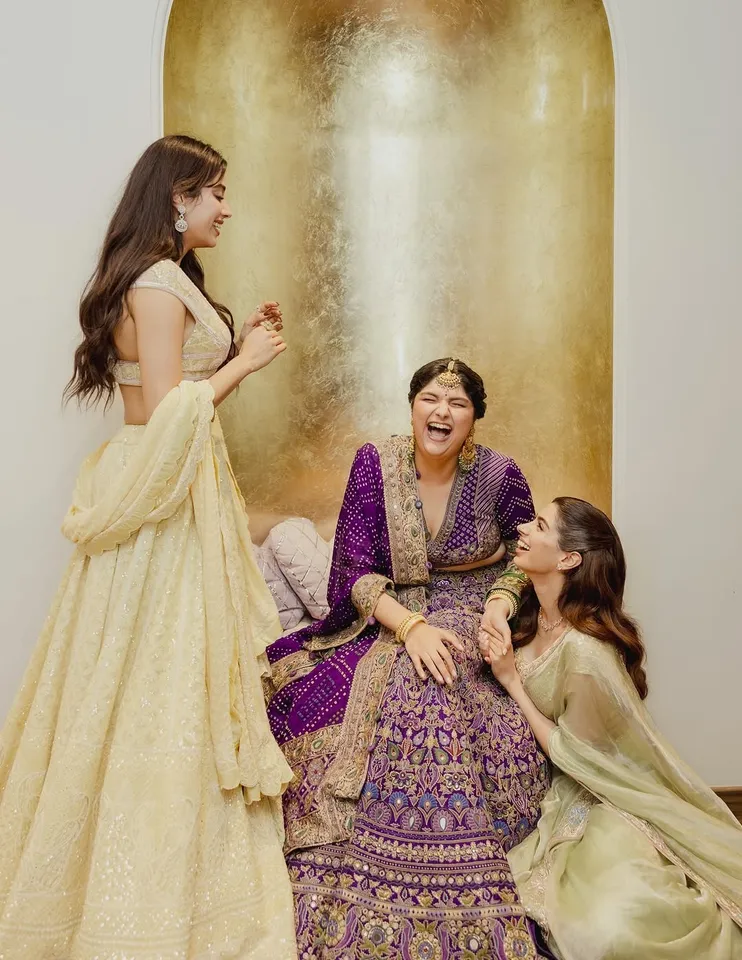 Janhvi at Anushula Rohan wedding (5)