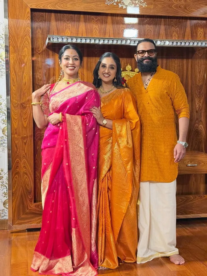Navya Nair Kalyan Navaratri (5)