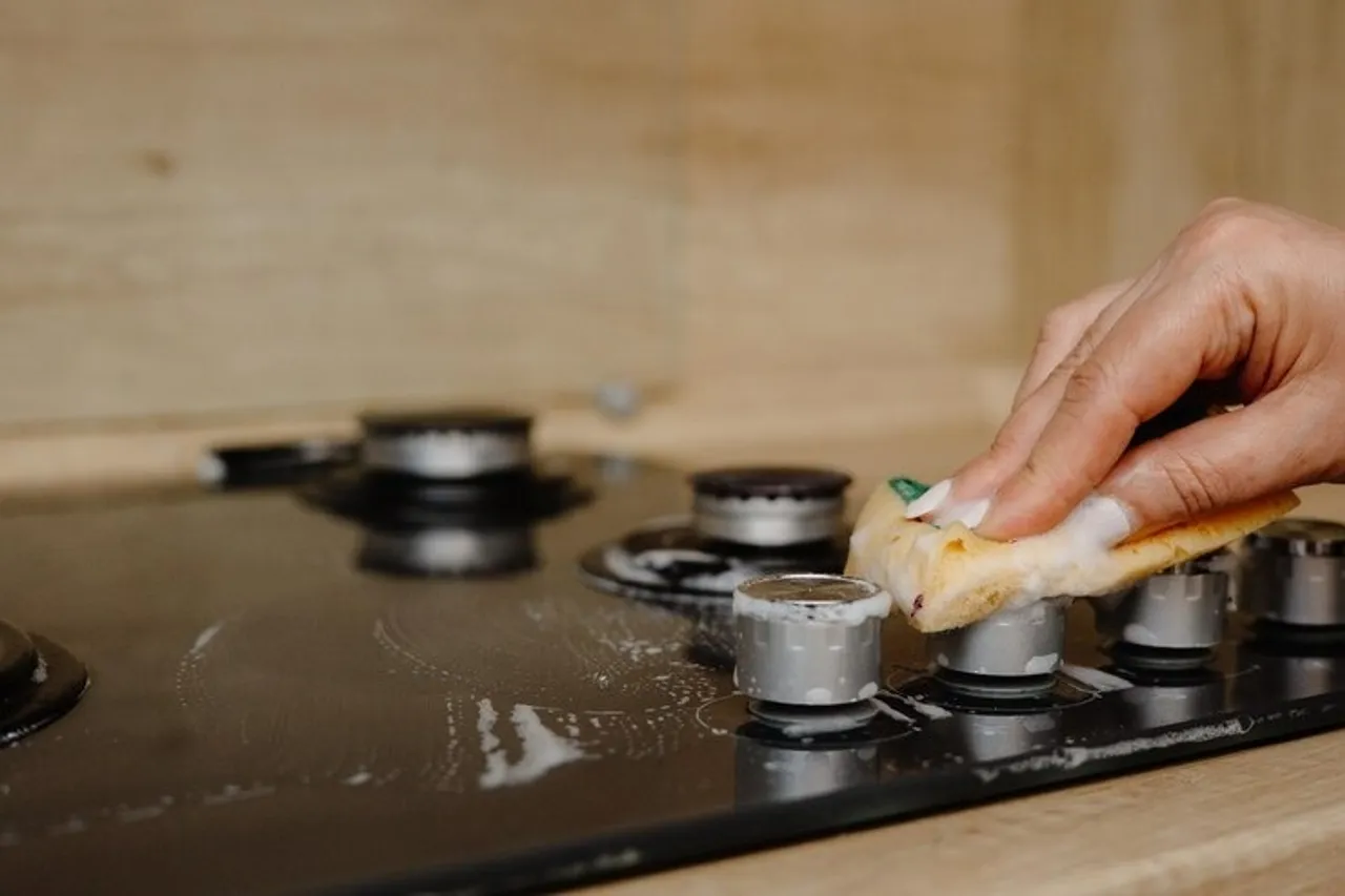 Clean Gas Stove And Burner 3