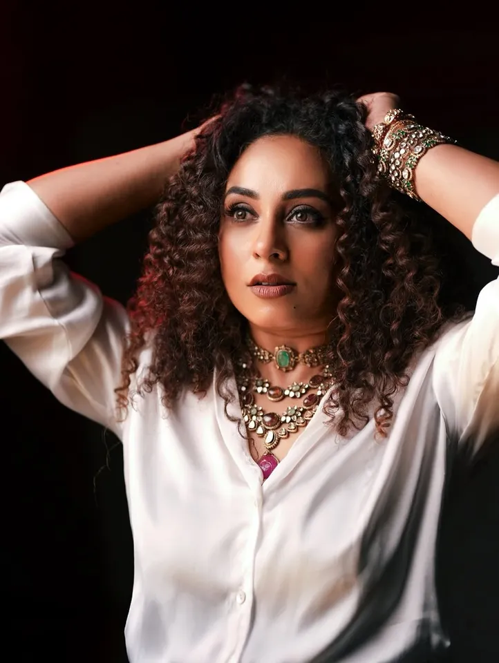 Pearle Maaney 3