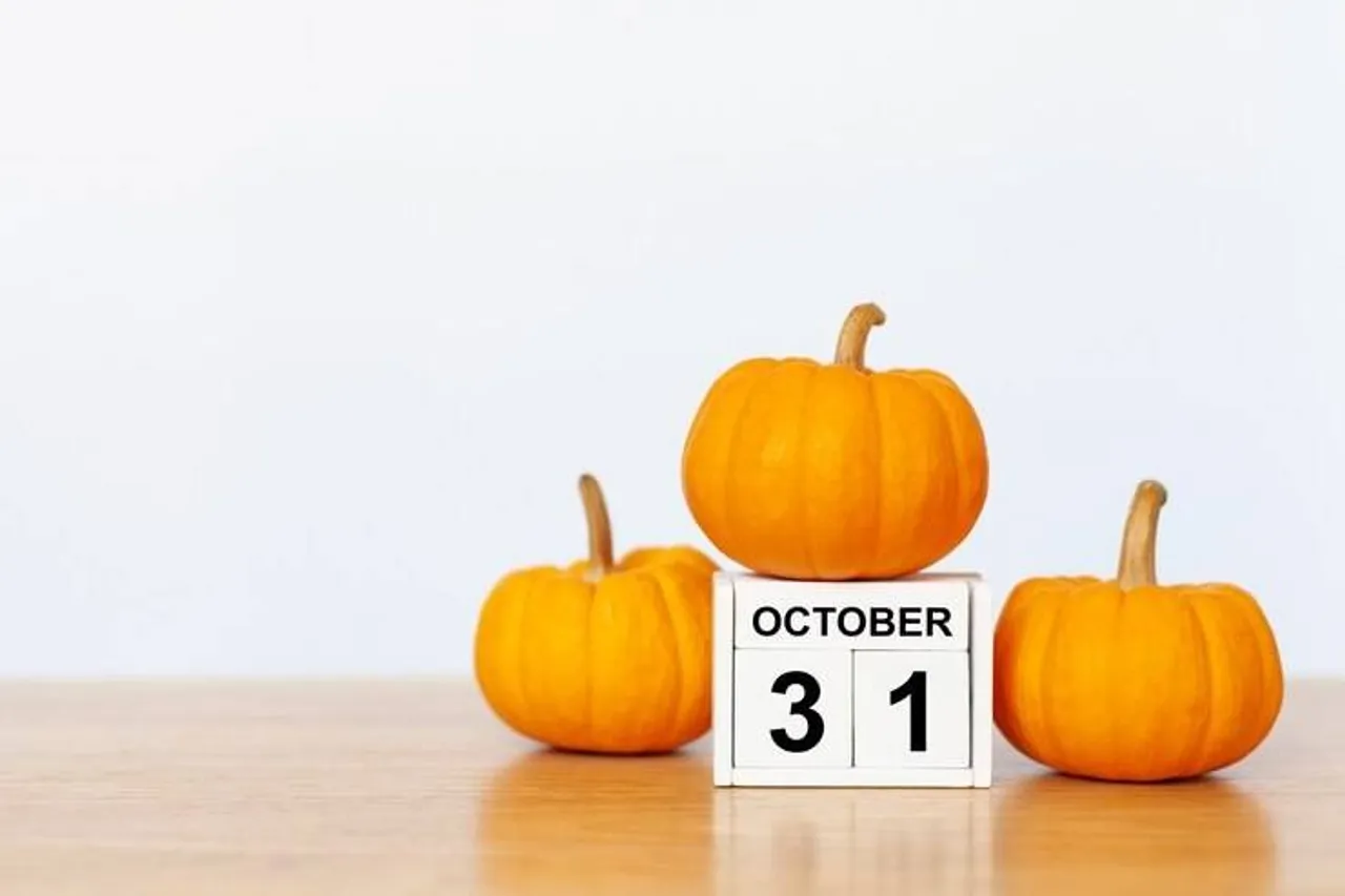 October, astrology