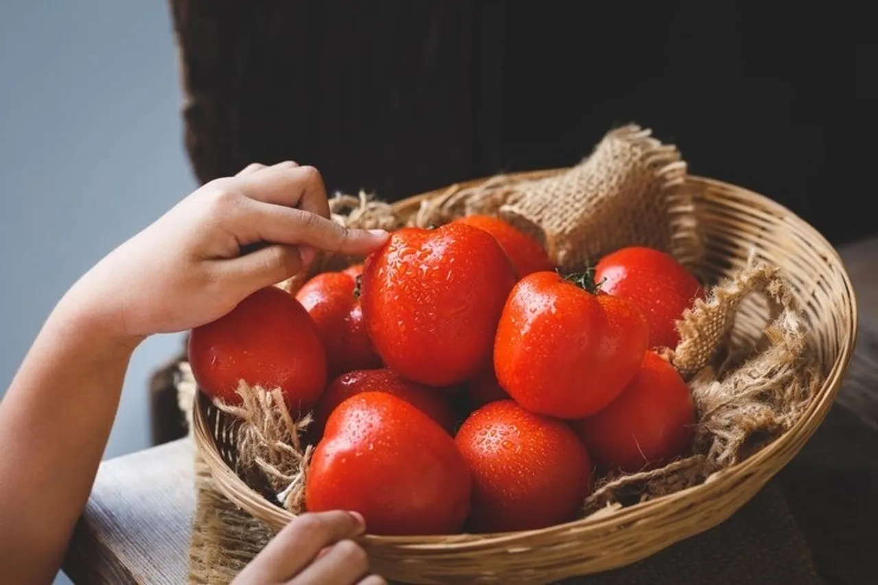 Store Tomatoes Fresh 5