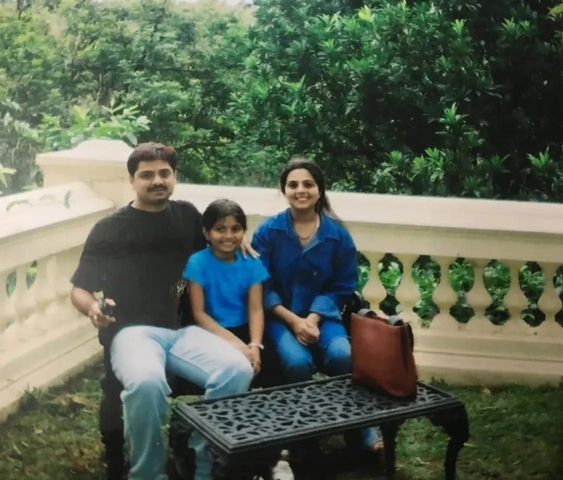 Niranjana Anoop childhood photo 1