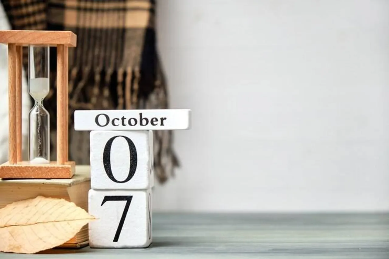 October, astrology