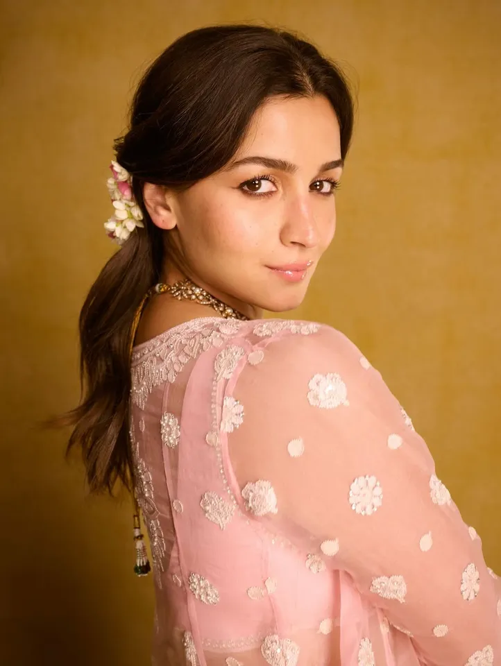 Alia Bhatt Diwali