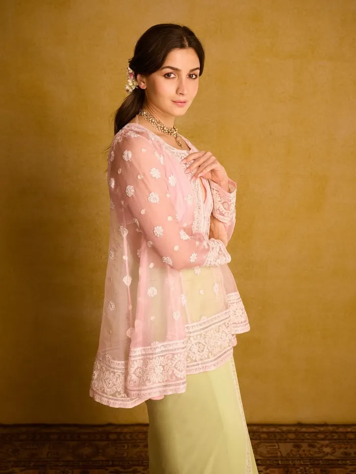 Alia Bhatt Diwali
