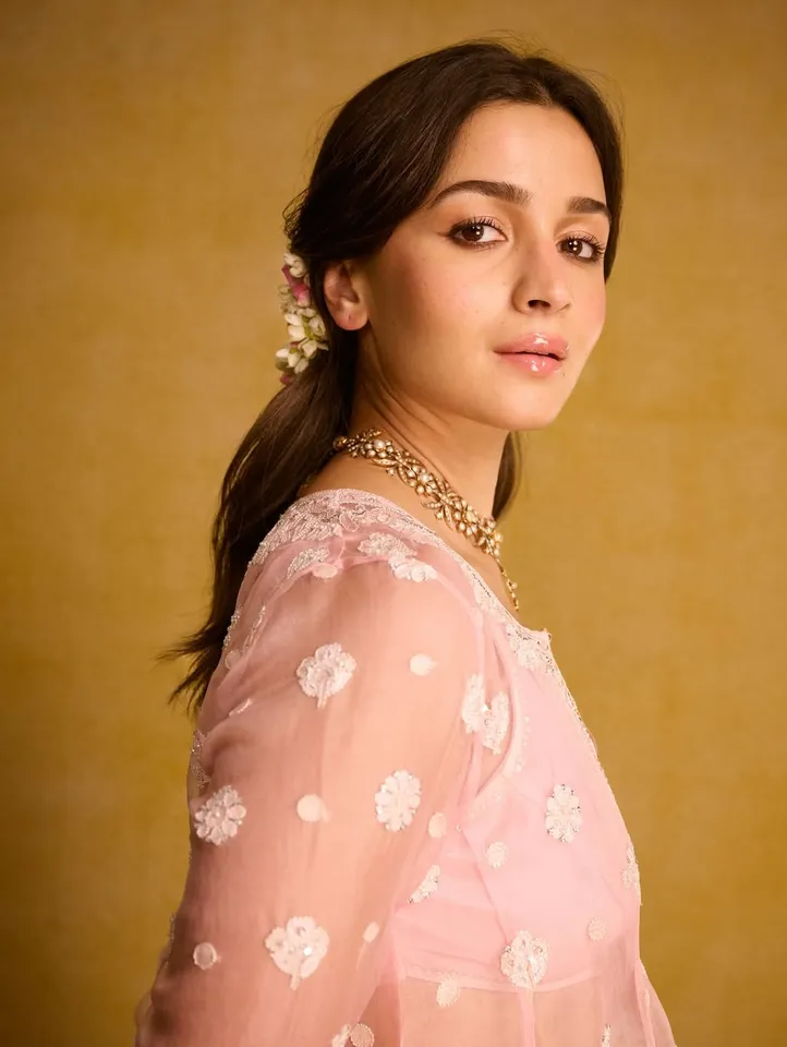 Alia Bhatt Diwali
