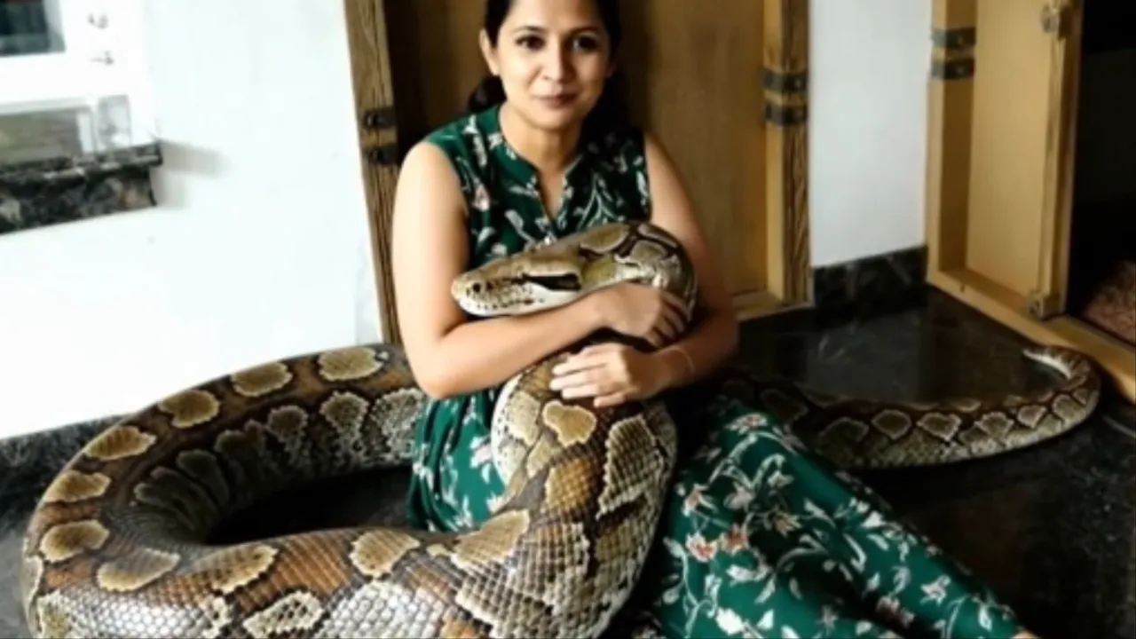 AI Snake Viral Video