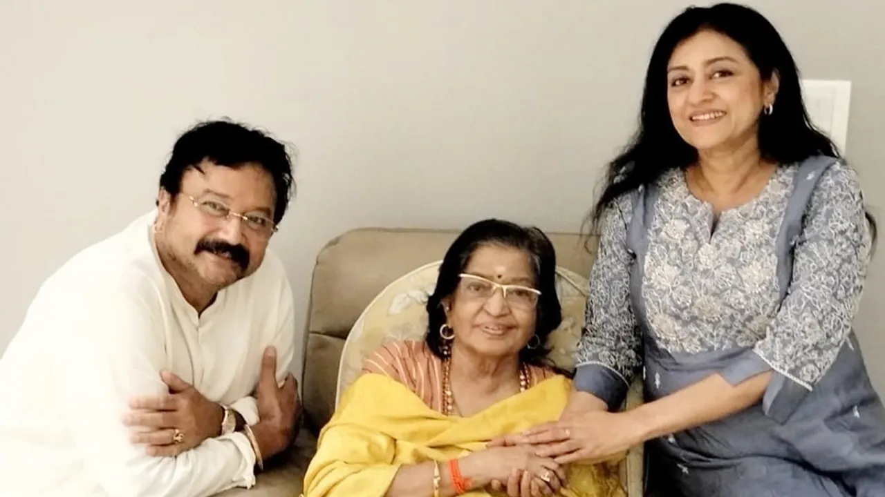 Jayaram Parvathy Legendary Singer P Susheela