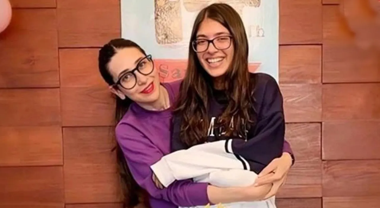 Samaira  Karisma Kapoor