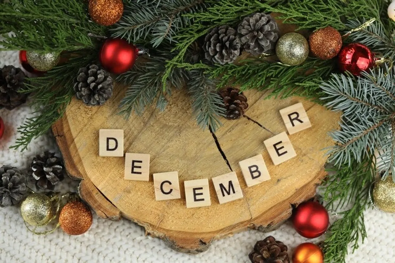 December, astrology, horoscope