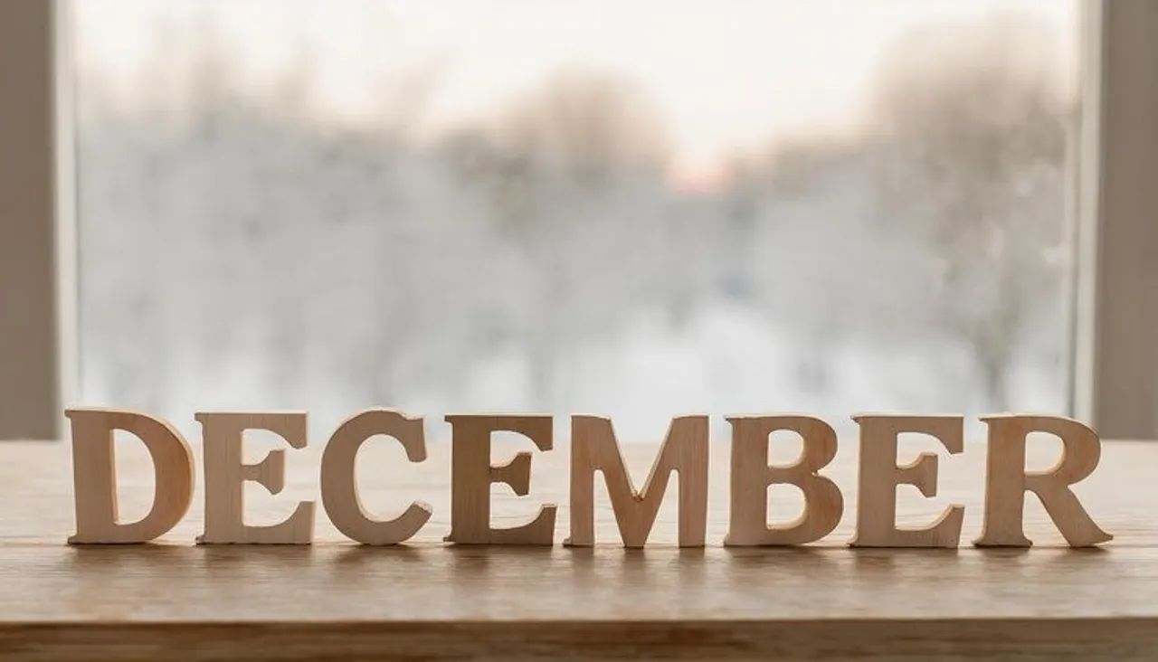 December, astrology, horoscope