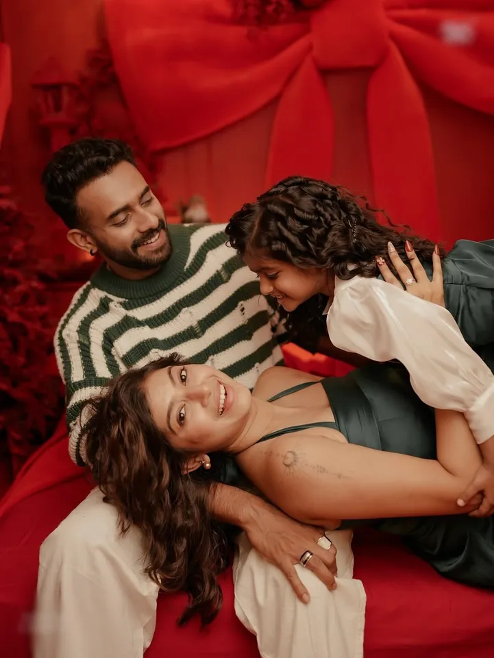 Arjun Ashokan and family 3