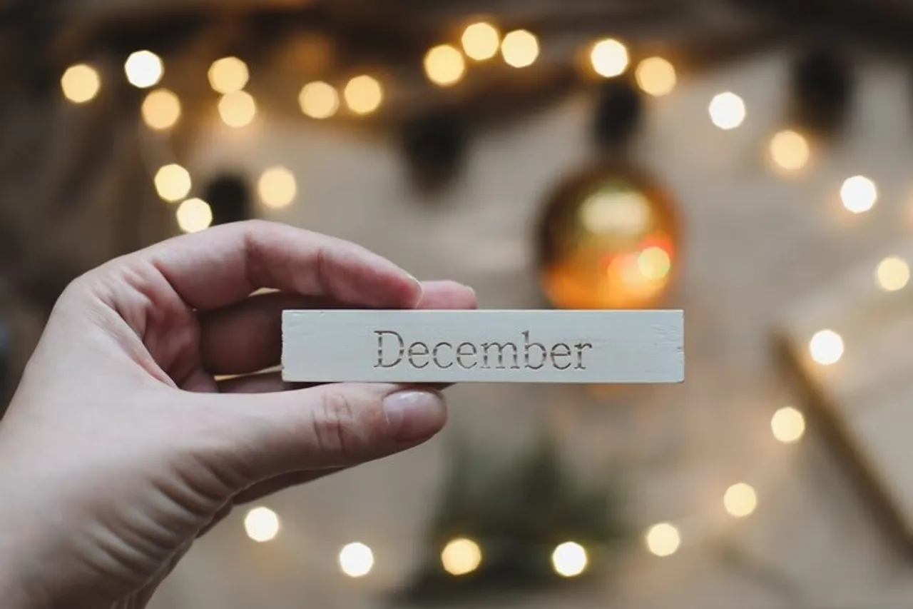 December, astrology, horoscope