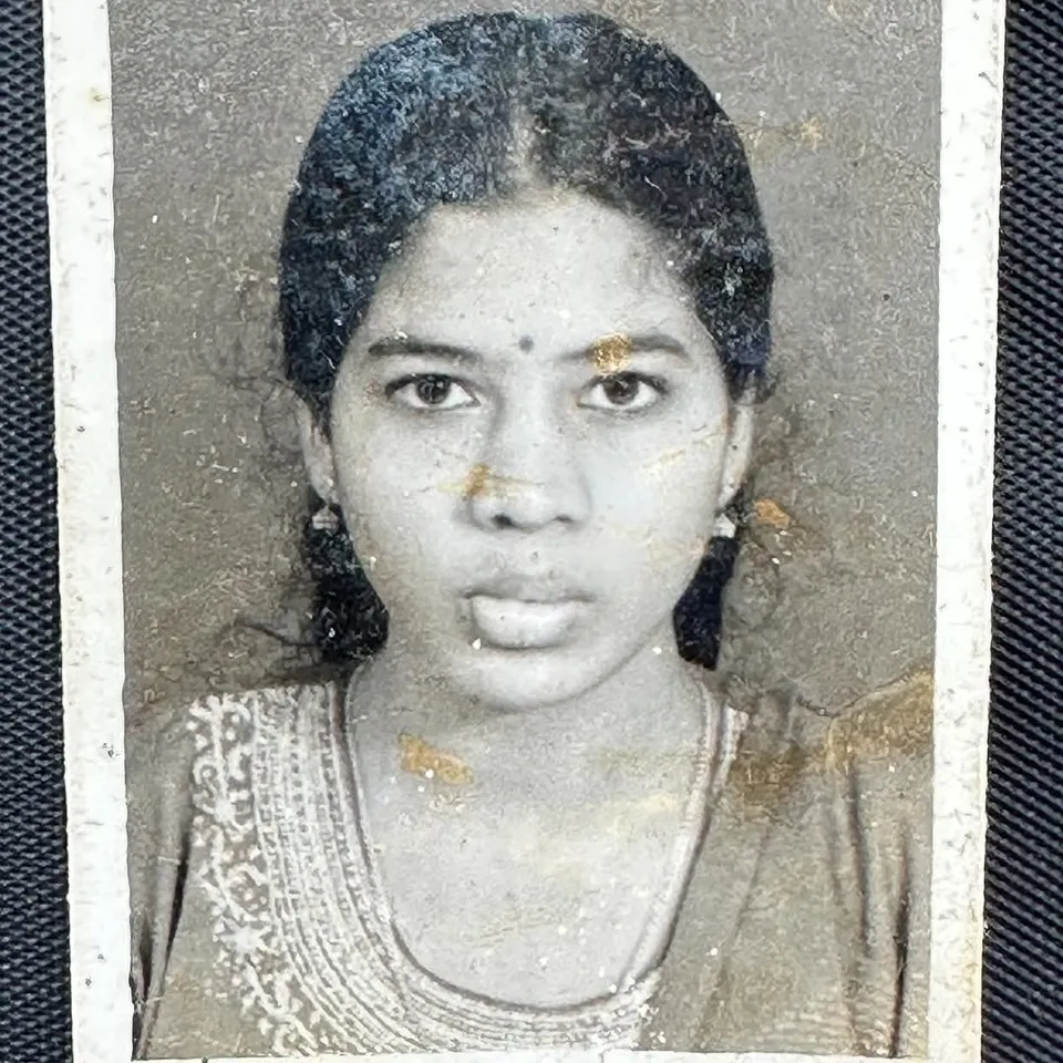 Actress Remya Suresh throwback photo 1