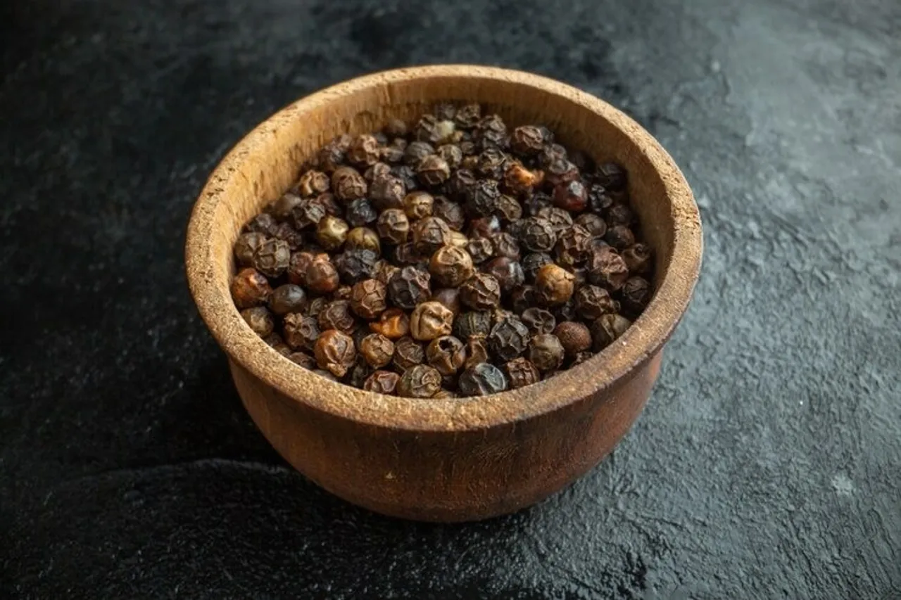 Black Pepper Ga 01