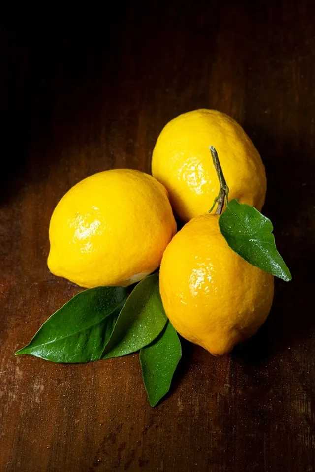 Ripe Lemon  5