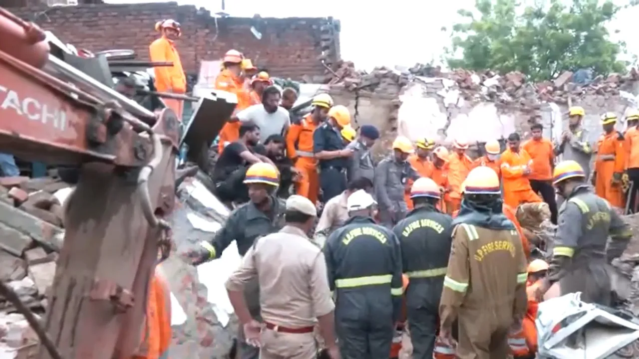 Meerut house collapse