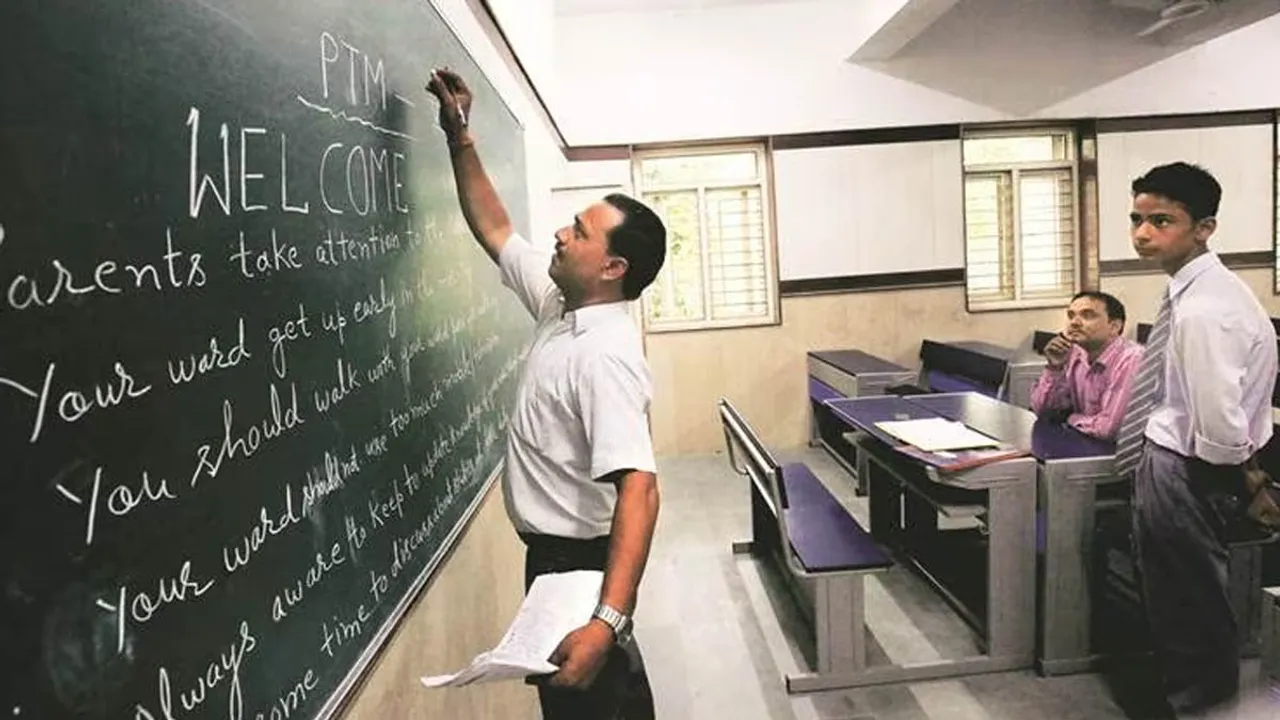 EWS faculty positions |  Delhi University 