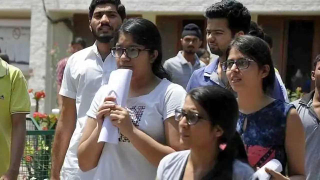 NEET Exam | Paper Leaked