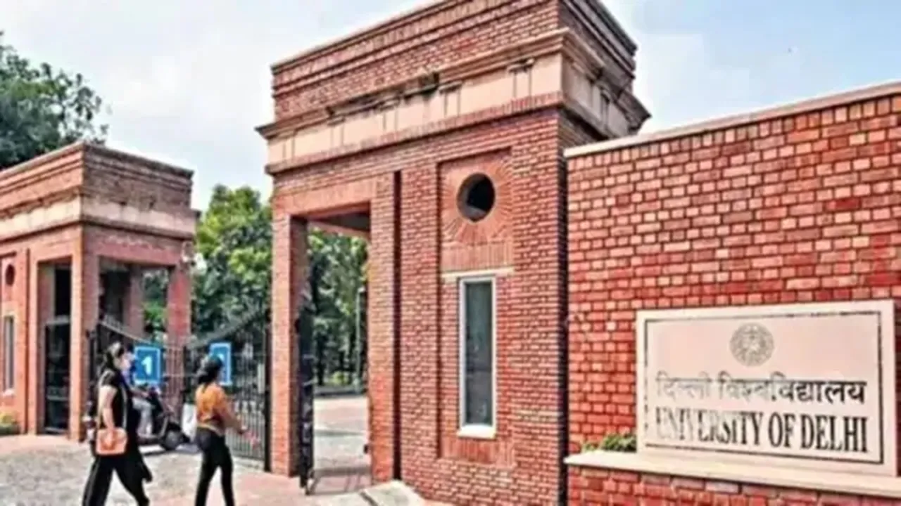 delhi university