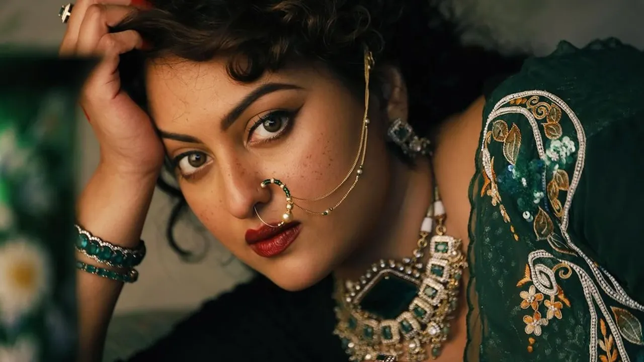 Sonakshi Sinha Ramayan inspired family