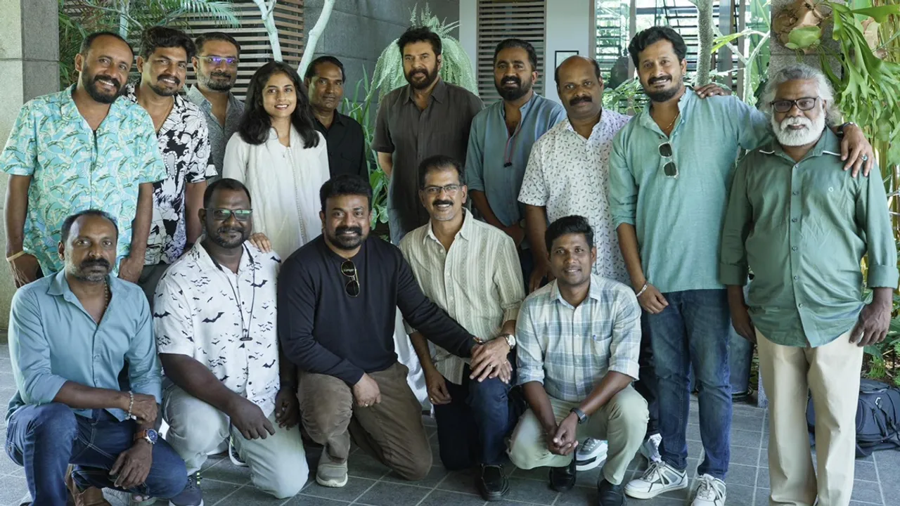 Aattam Movie Team with Mammootty