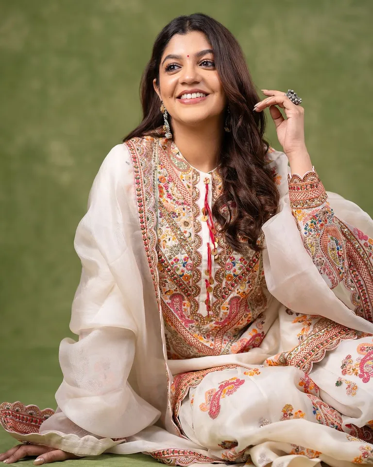 Aparna Balamurali Salwar 