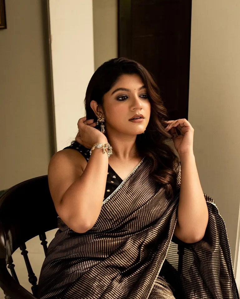 Aparna Balamurali Saree