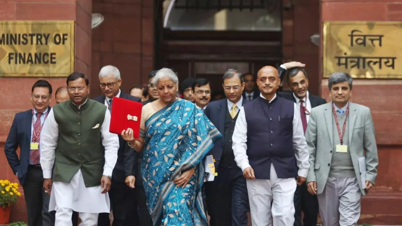 Nirmala sitaraman, budget