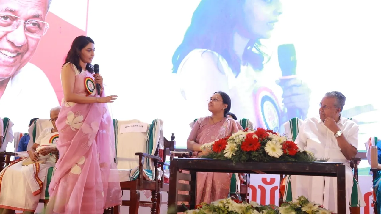 CM | pinarayi viajyan