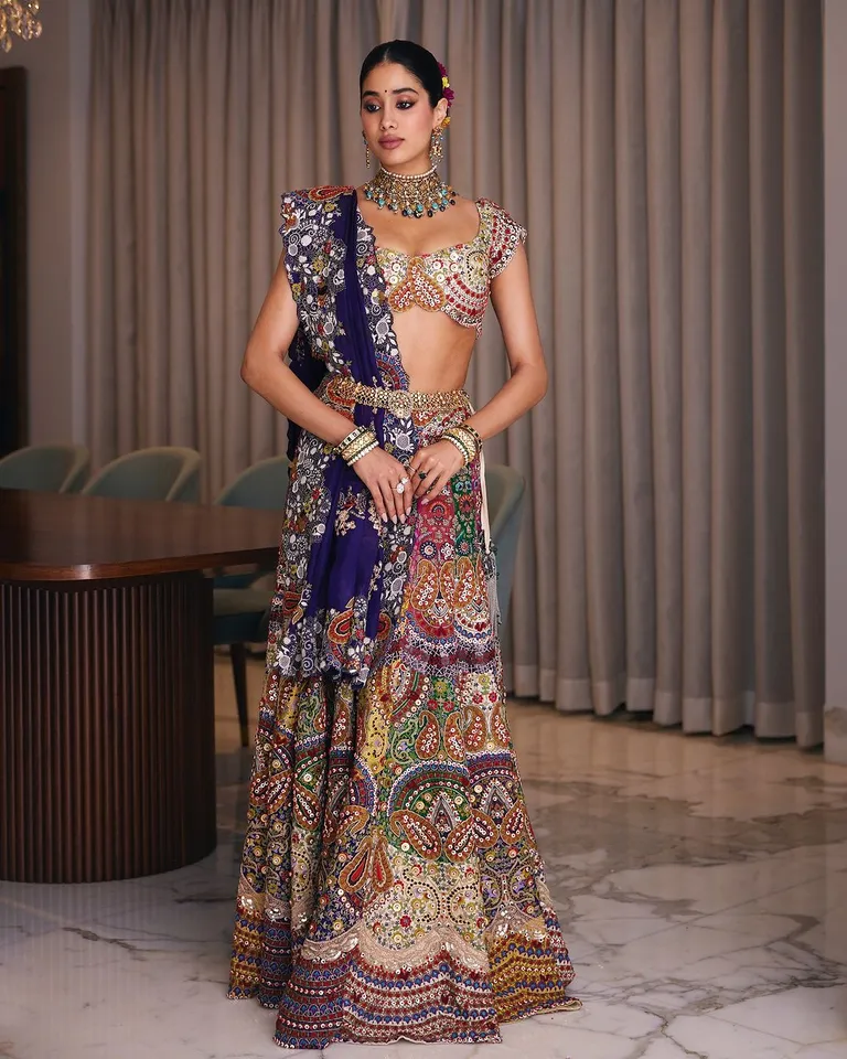 Janhvi Kapoor Lehenga 