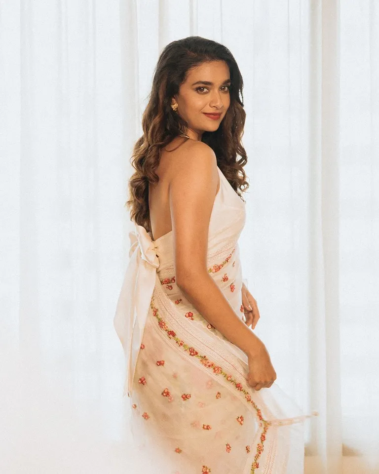 actress