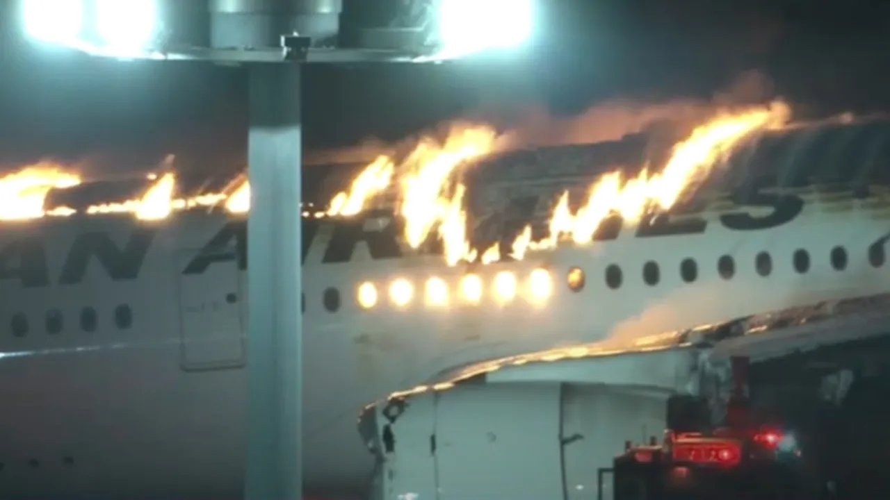 Japan Airlines | plane on fire | Tokyo