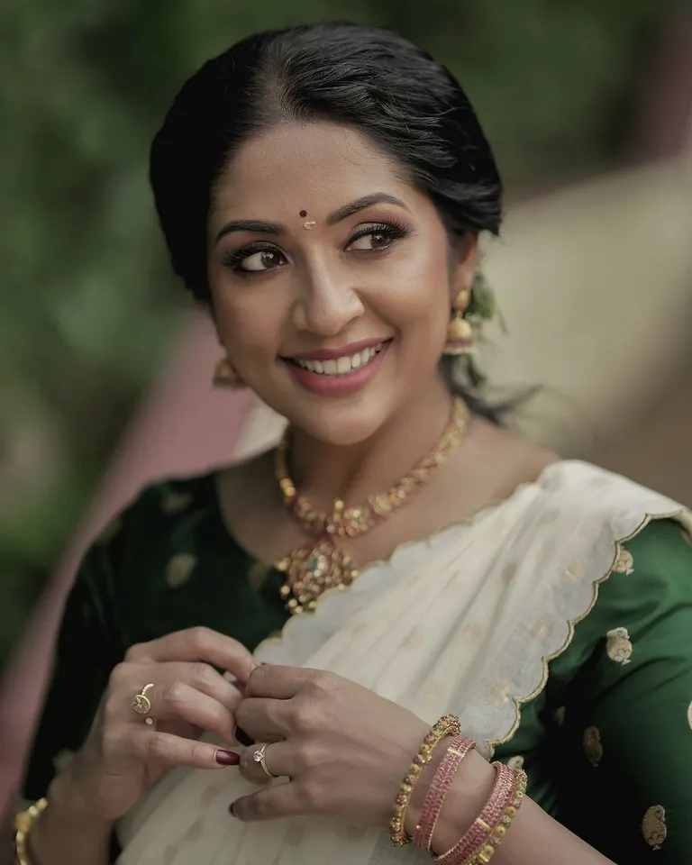 Navya Nair Onam Album Photoshoot 
