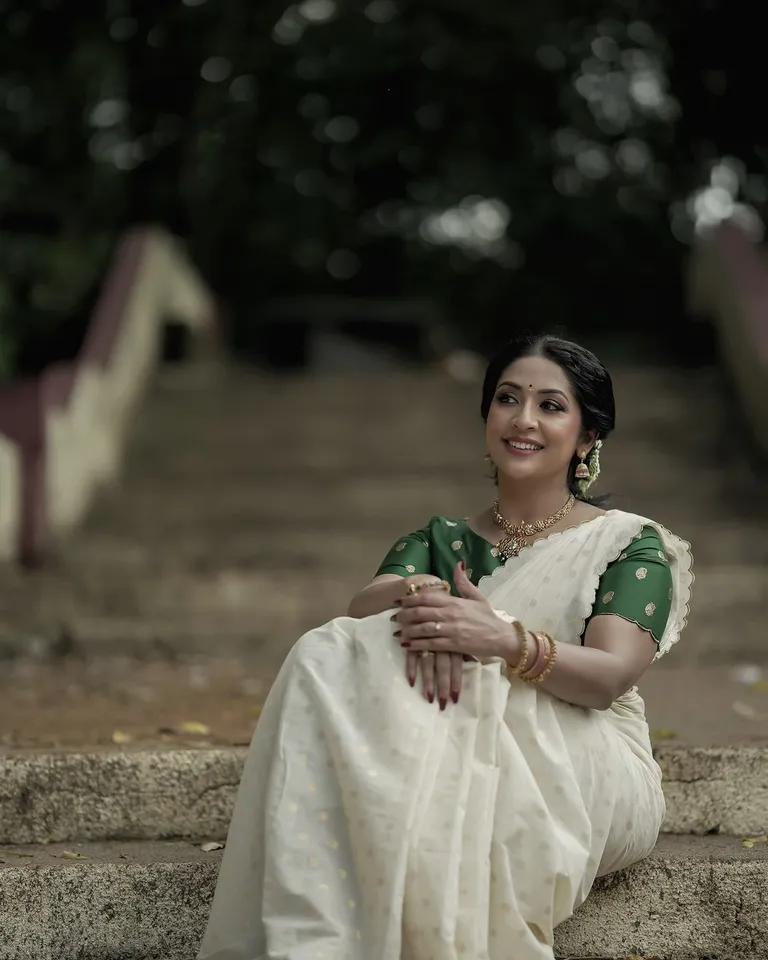 Navya Nair Onam Album Photoshoot 