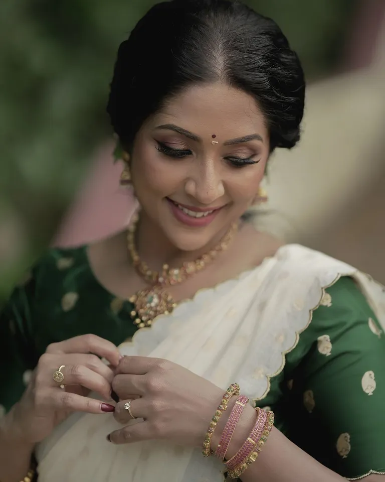 Navya Nair Onam Album Photoshoot 