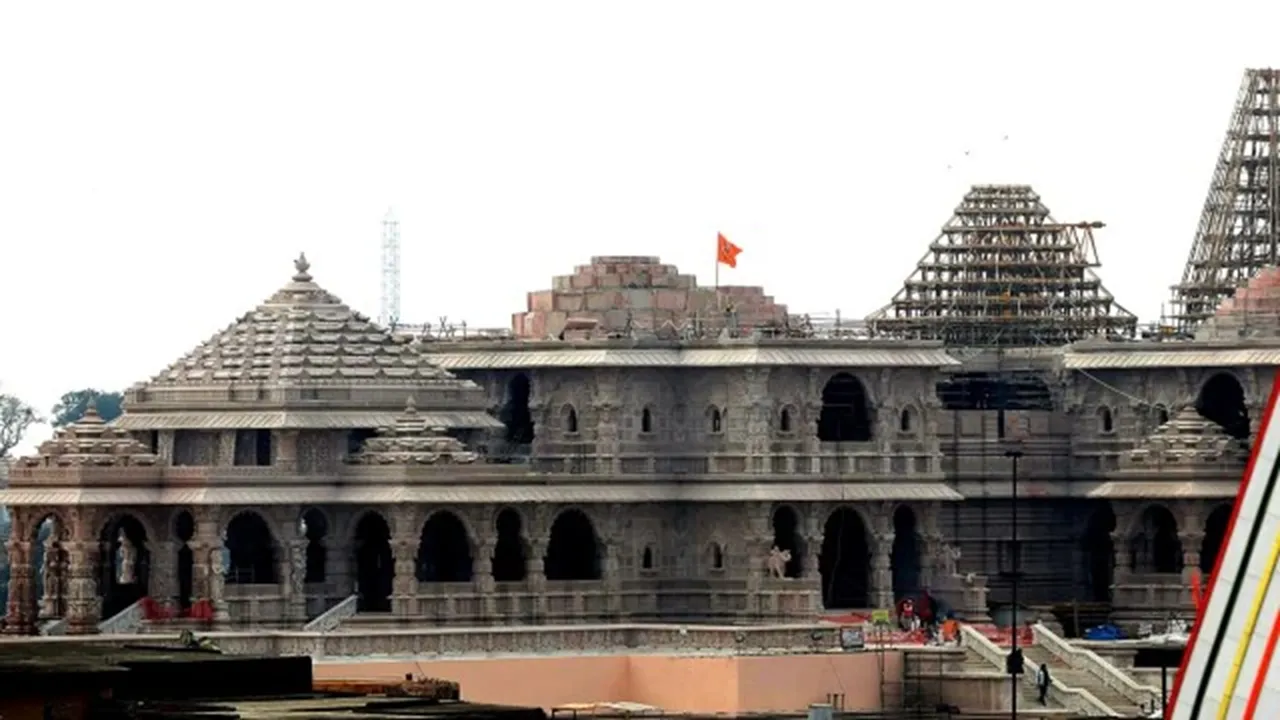 Ayodhya-Priests
