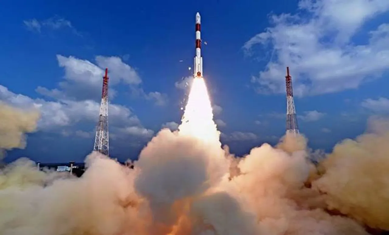 ISRO, ഐഎസ്ആർഒ, GSAT, ജിസാറ്റ്, GSAT 19, ജിസാറ്റ് 19, GSAT 11, ജിസാറ്റ് 11, GSAT 20, ജിസാറ്റ് 20, high-speed Internet, ഉയർന്ന ശേഷിയുള്ള ഇന്റർനെറ്റ്, Space Applications Centre, High-throughput satellite, satellite technology