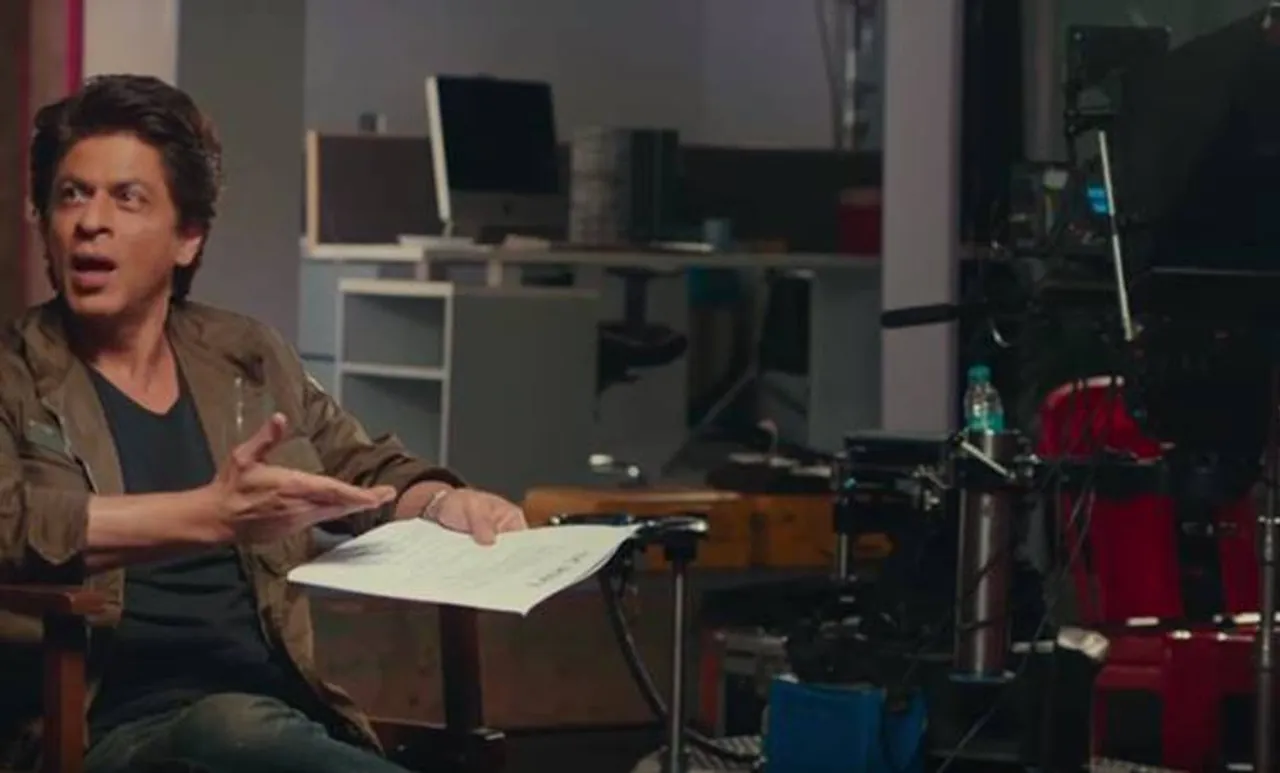 'ഇത് ഒരല്‍പം കൂടിപ്പോയി!' തിരക്കഥ വായിച്ച് കോപാകുലനായി വീണ്ടും ഷാരൂഖ് ഖാന്‍