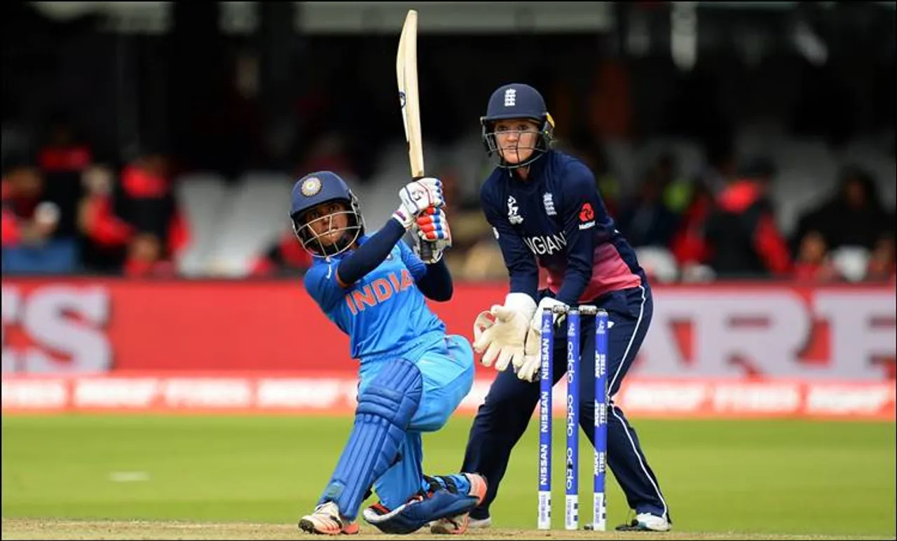 ഇന്ത്യ പൊരുതി വീണു, വനിത ലോകകപ്പ് ഇംഗ്ലണ്ടിന്